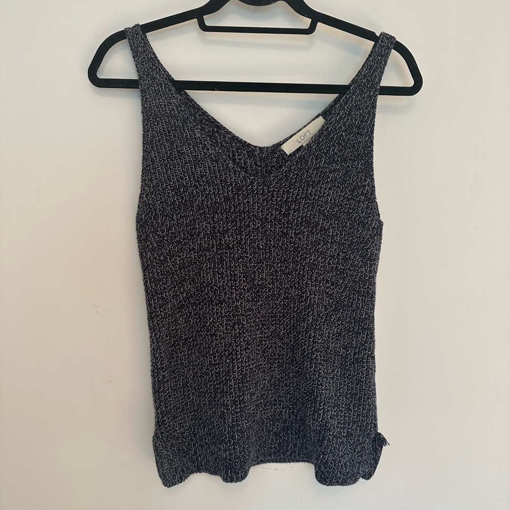 Loft Knit top. Size Xs.